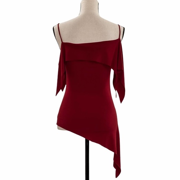 WEATHER Vane Solid Red Asymmetrical Cold Shoulder 3/4 Sleeve Tunic Blouse - Picture 2 of 12